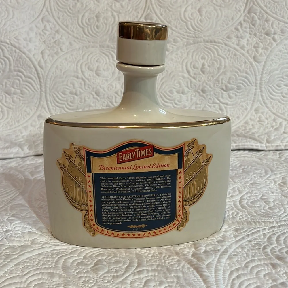 Decanter Bottle Virginia‎ Early Times American Revolution Bicentennial 1776-1976